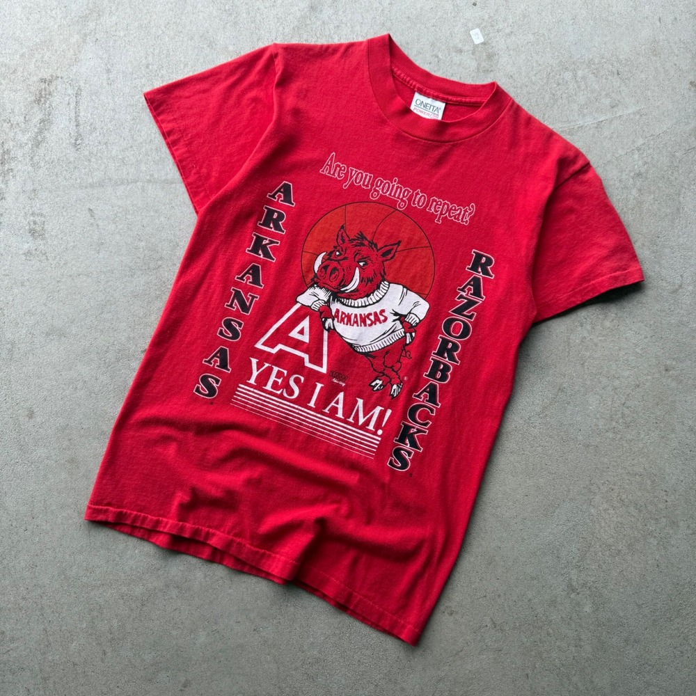 90s Mens Oneita Arkansas Razorbacks Repeat Tusk Graphic Tee Red Small